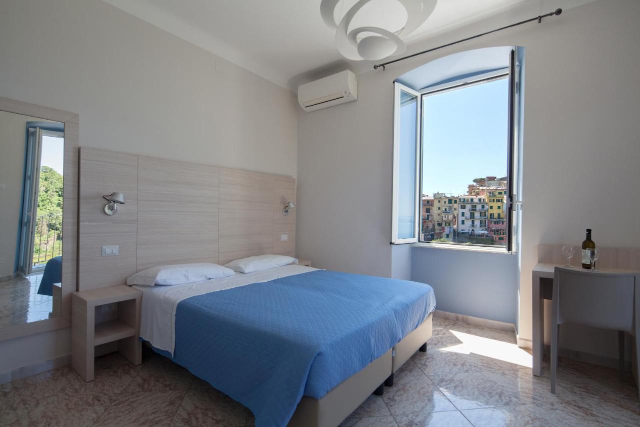 Cecio 5 Terre Rooms Corniglia Exterior photo